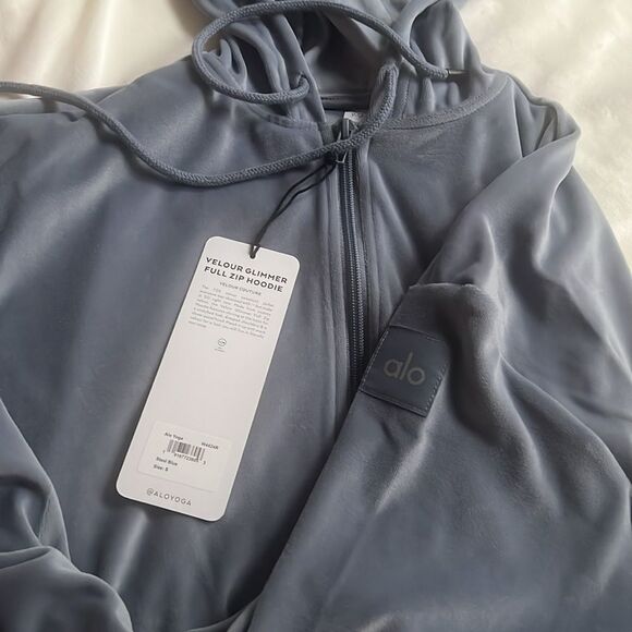 NWT Alo Yoga Velour Glimmer Full Zip Hoodie Size Small - Picture 5 of 12